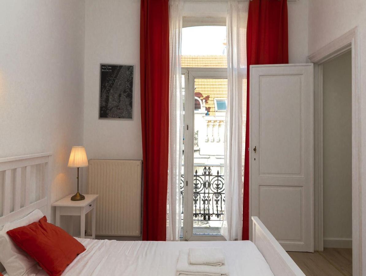 Apartment In Brussels, Lantsheere By Homenhancement Sa エクステリア 写真