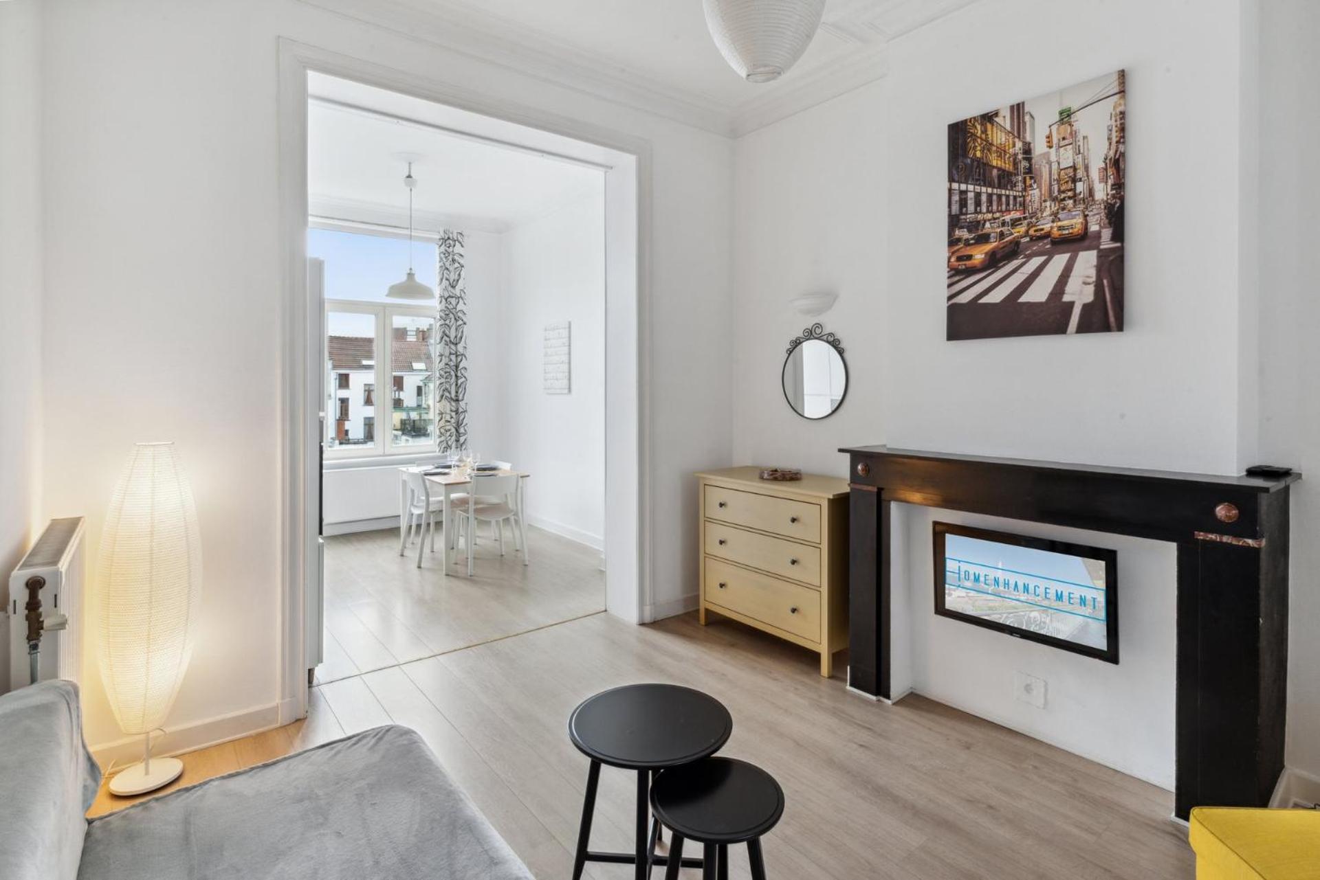 Apartment In Brussels, Lantsheere By Homenhancement Sa エクステリア 写真