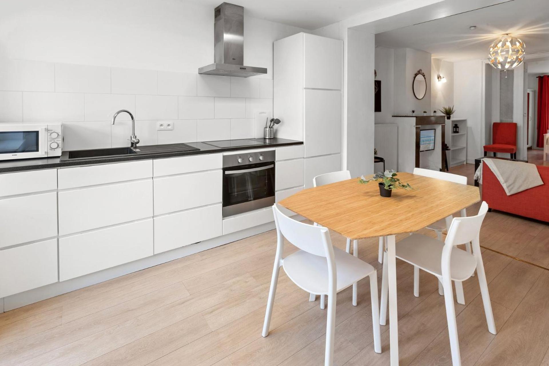Apartment In Brussels, Lantsheere By Homenhancement Sa エクステリア 写真